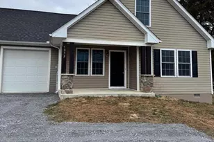 7052 Winchester Ave, Inwood, WV 25428 - Photo 1