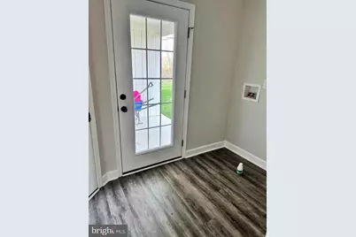 7052 Winchester Avenue, Inwood, WV 25428 - Photo 11