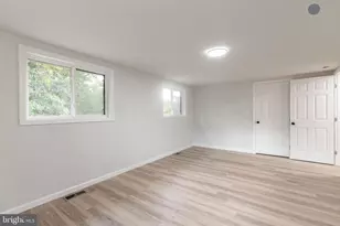 388 Fragrance Ln, Hedgesville, WV 25427 - Photo 9