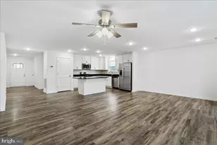 567 Dripping Spring Dr, Hedgesville, WV 25427 - Photo 3