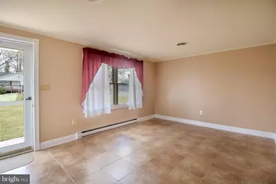 1305 W Virginia Avenue, Martinsburg, WV 25401 - Photo 7