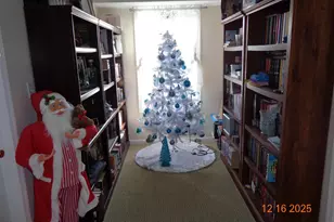 34 Standing Oak Ct, Bunker Hill, WV 25413 - Photo 7