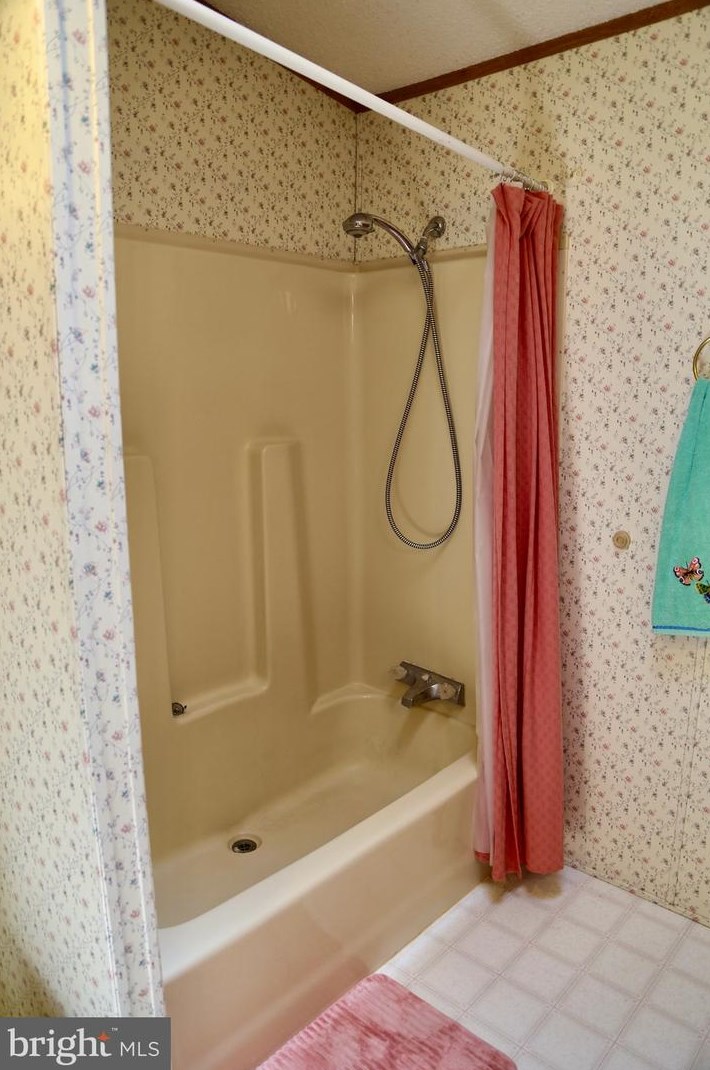 295 Haven Farms Cir, Arthur WV  26847-7567 exterior