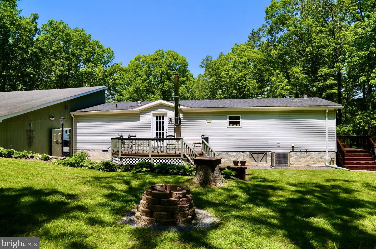 295 Haven Farms Cir, Arthur WV  26847-7567 exterior