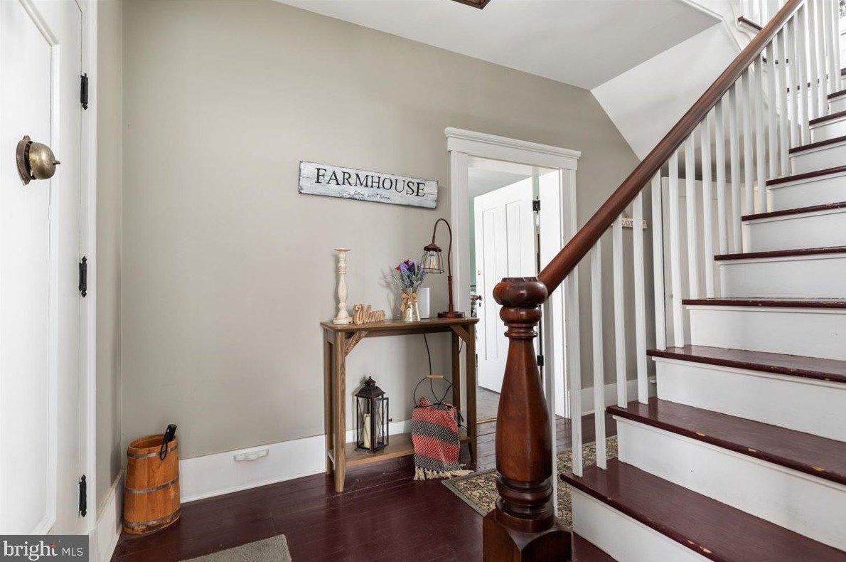 101 Virginia Ave, Arthur WV 26847-1715 exterior