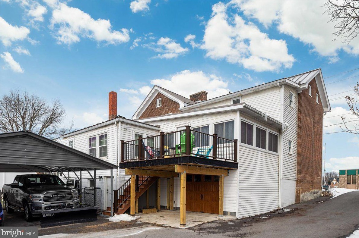 101 Virginia Ave, Arthur WV 26847-1715 exterior