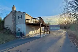 401 Nighthawk Dr, Petersburg, WV 26847 - Photo 9