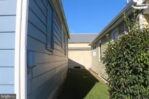 19 Myrtle Ave, Petersburg, WV 26847 - Photo 5