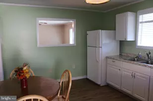 19 Myrtle Ave, Petersburg, WV 26847 - Photo 15