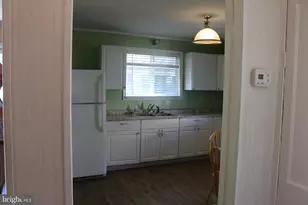 19 Myrtle Ave, Petersburg, WV 26847 - Photo 11