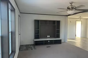 211 Eisenhower Dr, Moorefield, WV 26836 - Photo 9