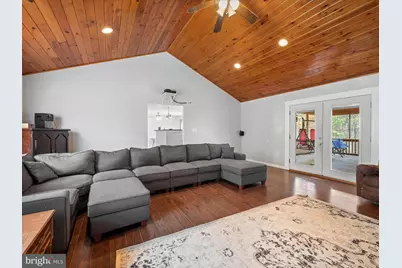 556 Highview Road, Lost City, WV 26810 - Photo 13