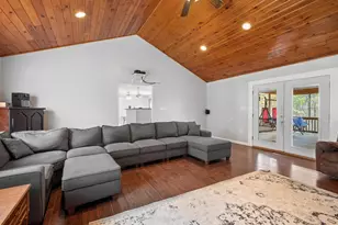 556 High View Rd, Lost City, WV 26810 - Photo 13