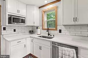 2192 Howards Lick Rd, Mathias, WV 26812 - Photo 11