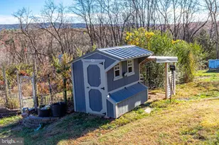 408 Hawks Nest Dr, Baker, WV 26801 - Photo 27