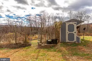 408 Hawks Nest Dr, Baker, WV 26801 - Photo 47