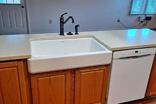 122 Main St, Moorefield, WV 26836 - Photo 33