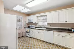 101 Burr St, Moorefield, WV 26836 - Photo 15