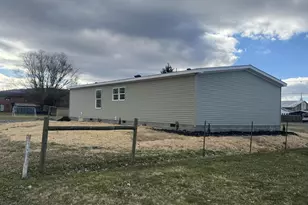 224 Chipley Ln, Moorefield, WV 26836 - Photo 3