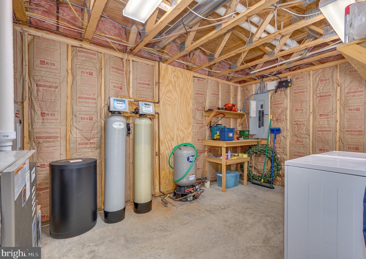 1002 Butternut Dr, Yellow Spring WV  26865-9042 exterior