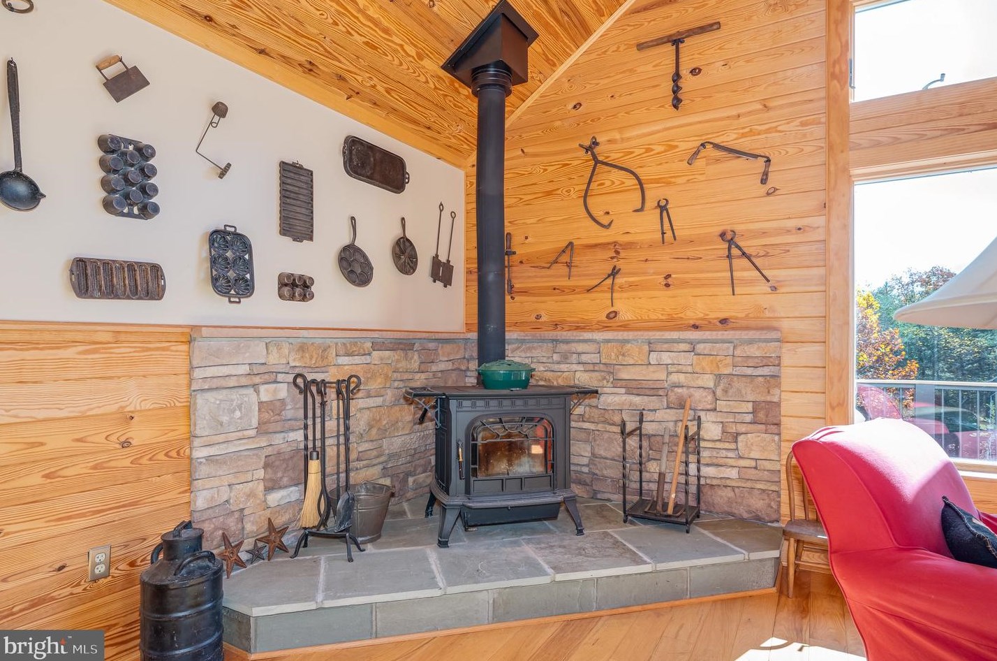 1002 Butternut Dr, Yellow Spring WV  26865-9042 exterior