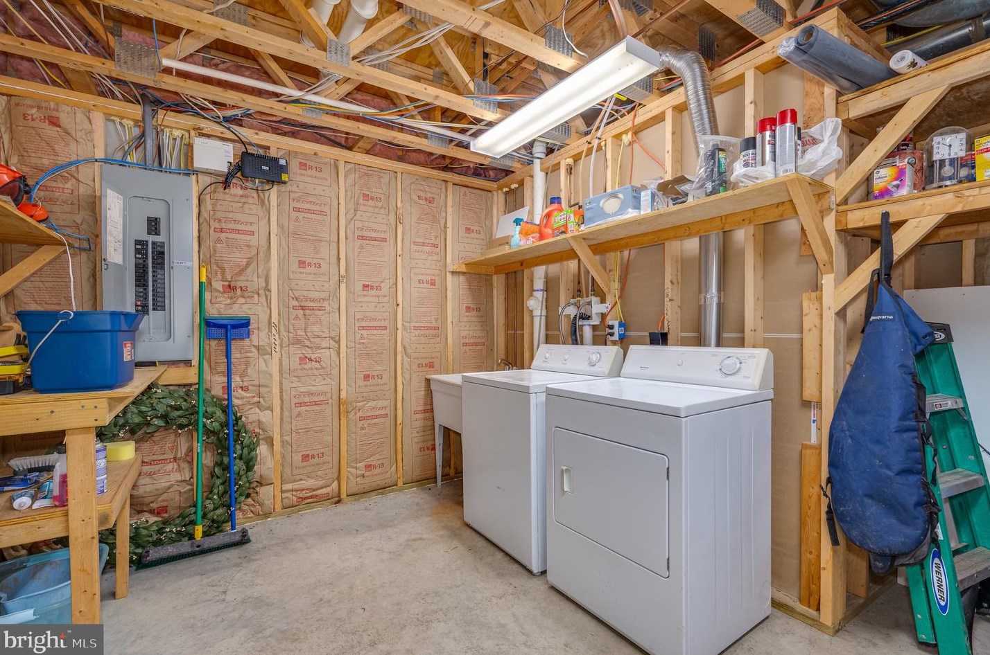 1002 Butternut Dr, Yellow Spring WV  26865-9042 exterior