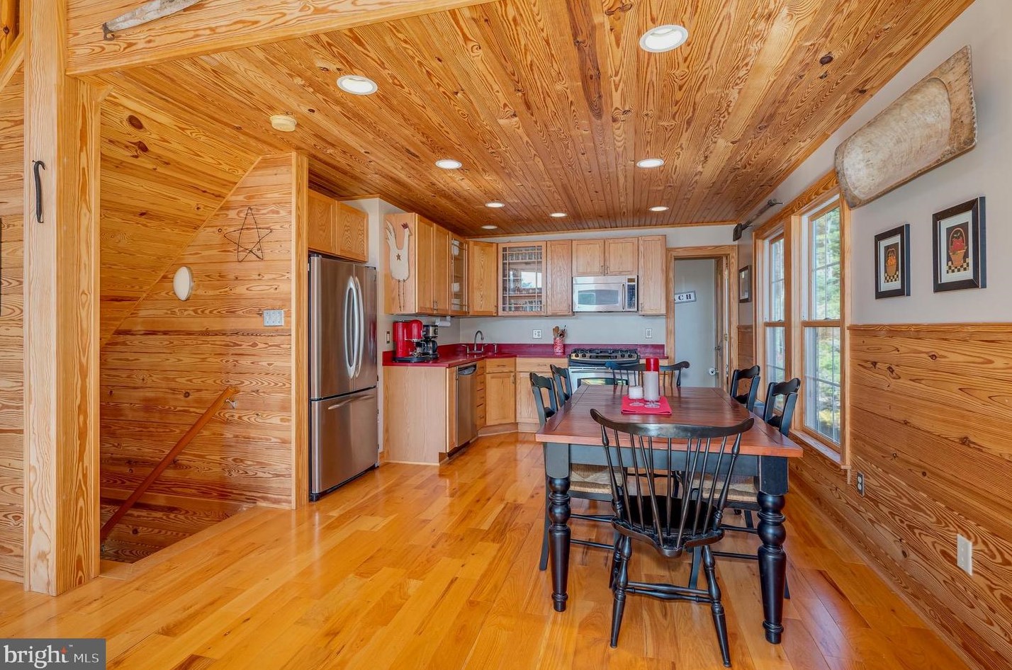 1002 Butternut Dr, Yellow Spring WV  26865-9042 exterior