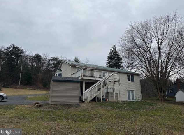 1551 Campbell Rd, Springfield WV  26763-9668 exterior