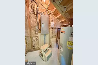 4485 Smokey Hollow Rd, Bloomery, WV 26817 - Photo 11