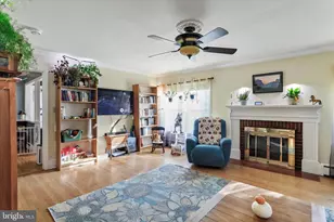 195 W Gravel Ln, Romney, WV 26757 - Photo 5