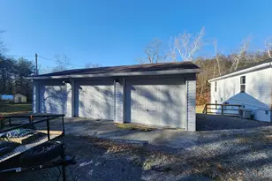 221 Heavenly Ln, Capon Bridge, WV 26711 - Photo 11