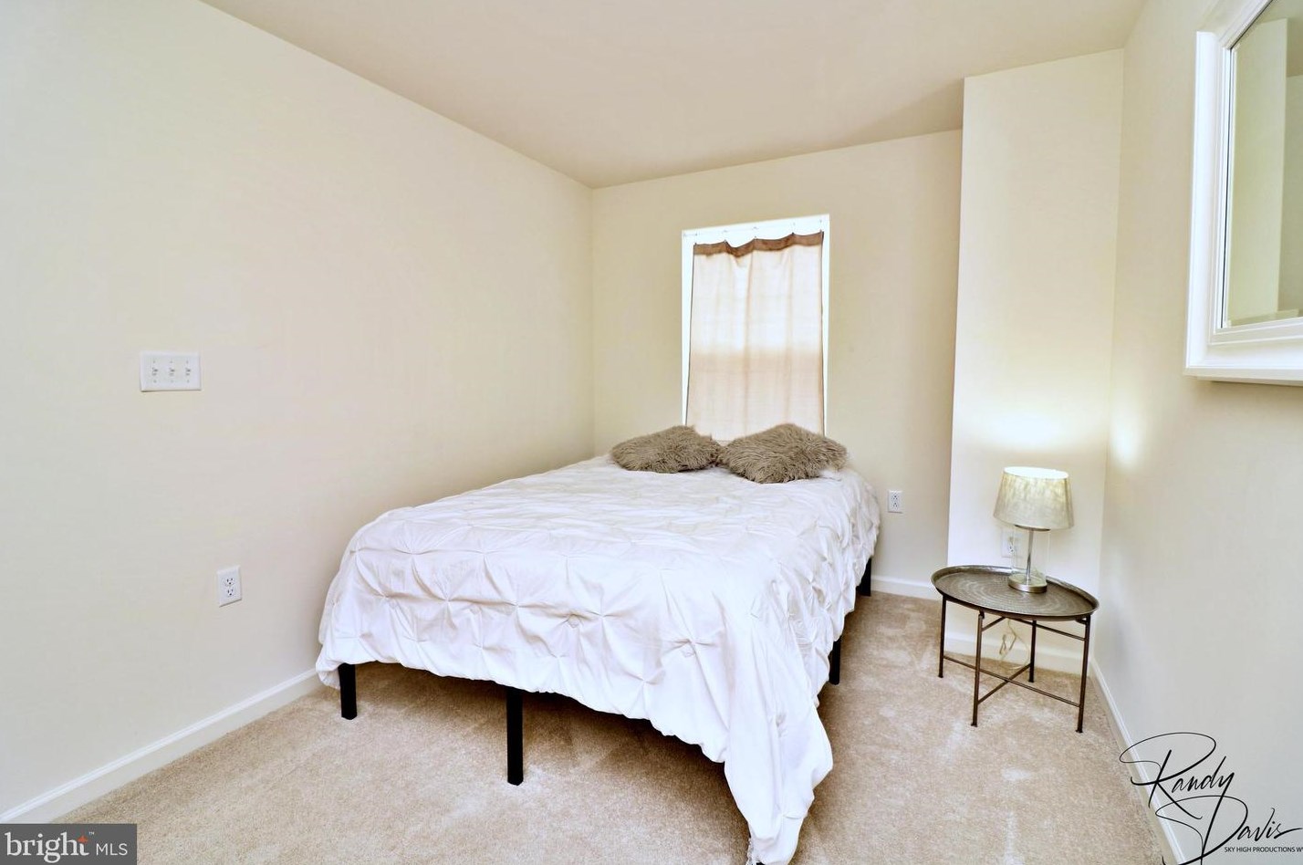 640 Thumper Dr, Ranson WV  25438-4890 exterior
