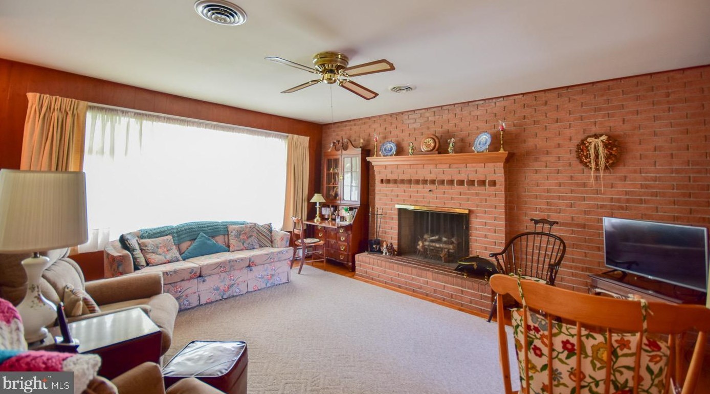 50 Elm St, Harpers Ferry WV 25425-6005 exterior