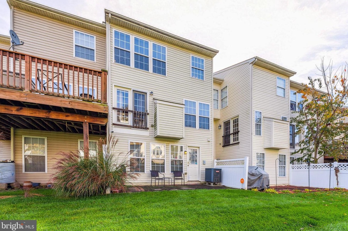 1339 Mare St, Ranson WV  25438-5711 exterior