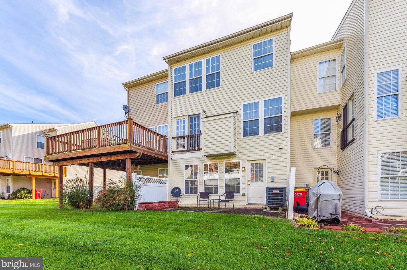 1339 Mare St, Ranson WV  25438-5711 exterior