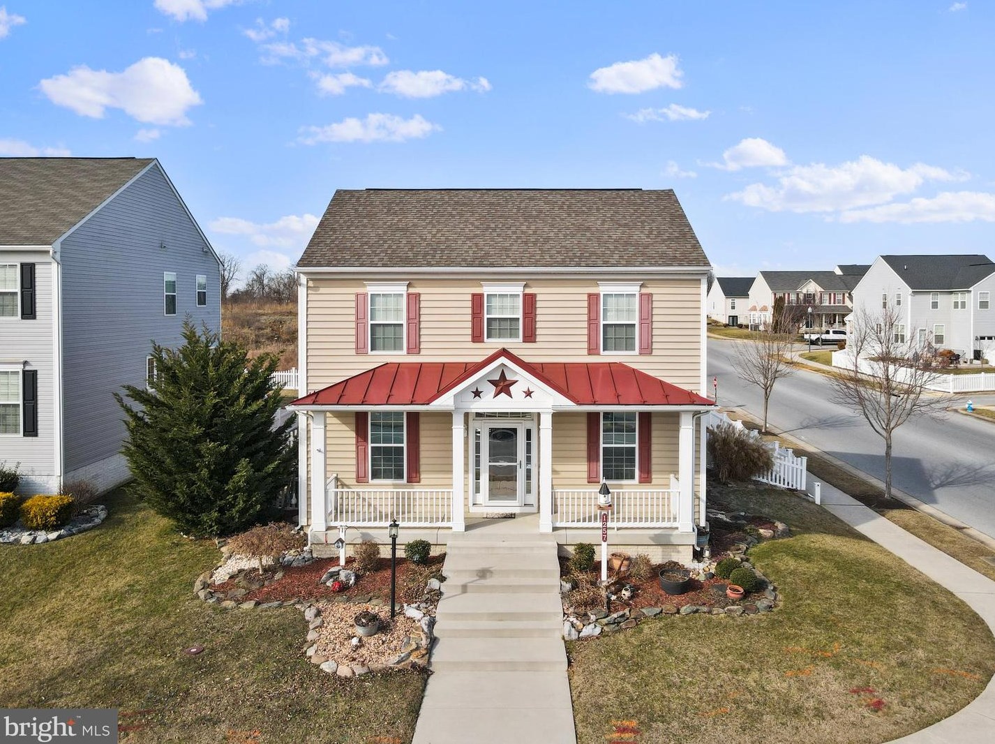 1257 Fairfax Blvd, Ranson WV  25438-5740 exterior