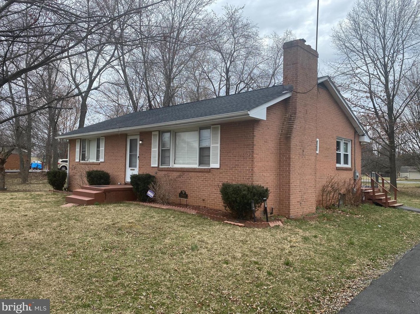 2969 Old Leetown Pike, Ranson WV  25438-5519 exterior