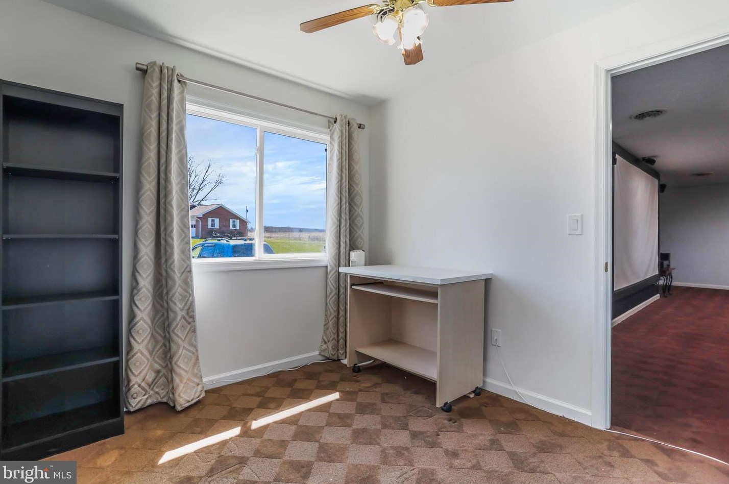 224 Old Leetown Pike, Martinsburg WV 25430-5561 exterior