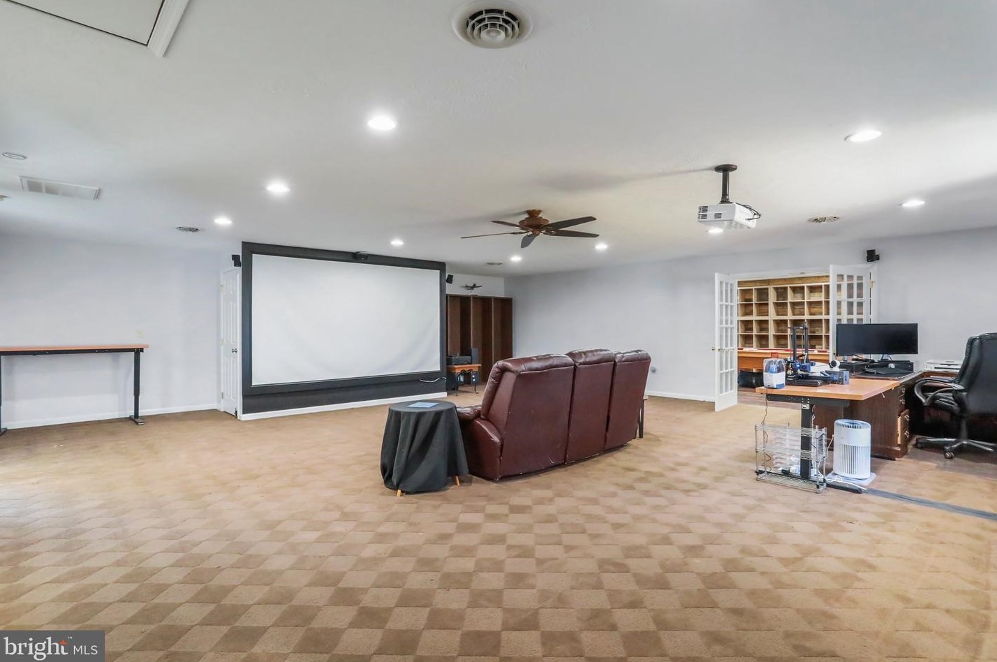 224 Old Leetown Pike, Martinsburg WV 25430-5561 exterior