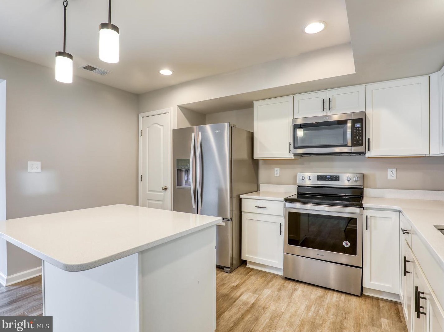 650 Thumper Dr, Ranson WV  25438-4890 exterior