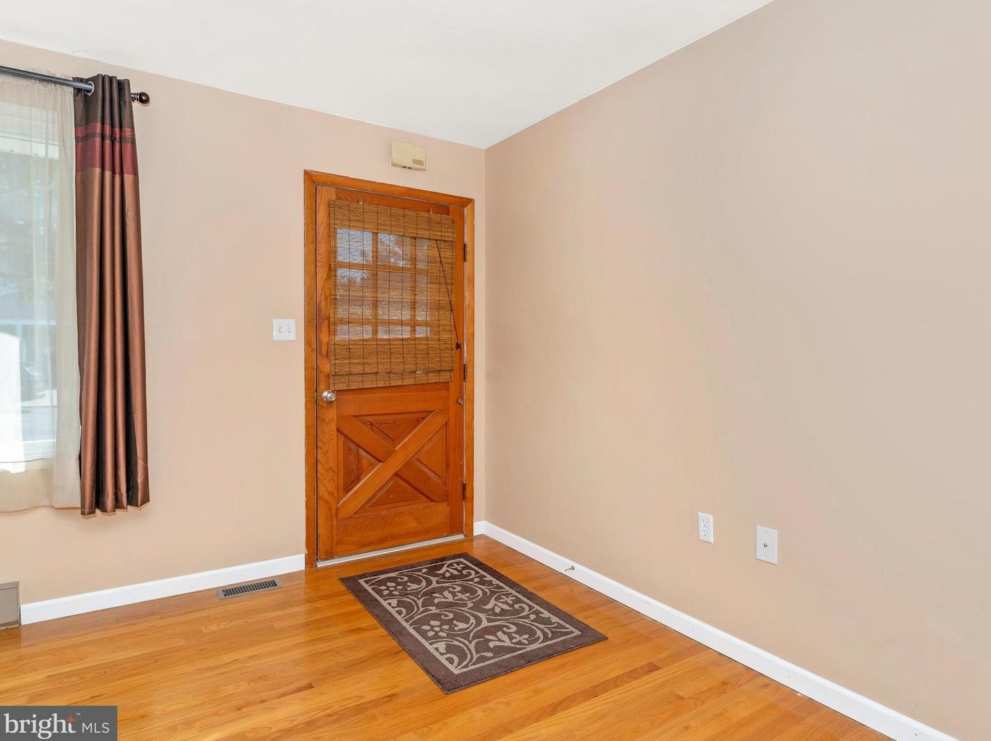 524 Brooke St, Charles Town WV  25414-1106 exterior