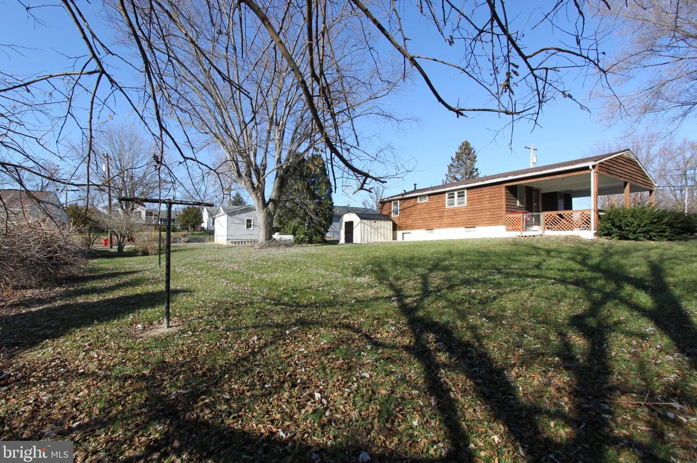 201 Cranes Ln, Ranson WV  25438-5692 exterior