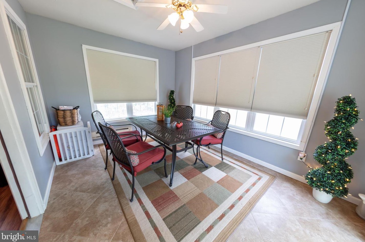 104 Rex Dr, Ranson WV  25438-4840 exterior
