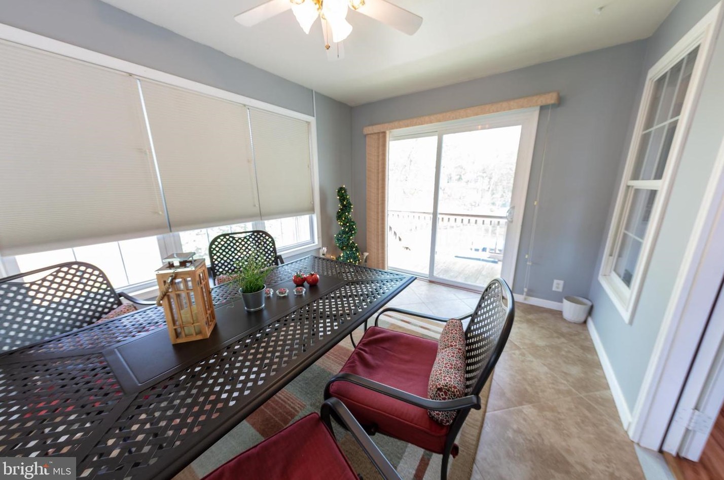 104 Rex Dr, Ranson WV  25438-4840 exterior