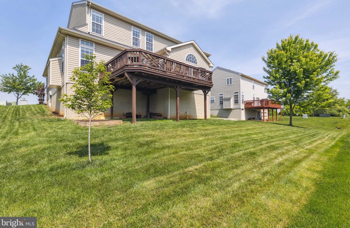 1348 Foal St, Ranson WV  25438-5716 exterior