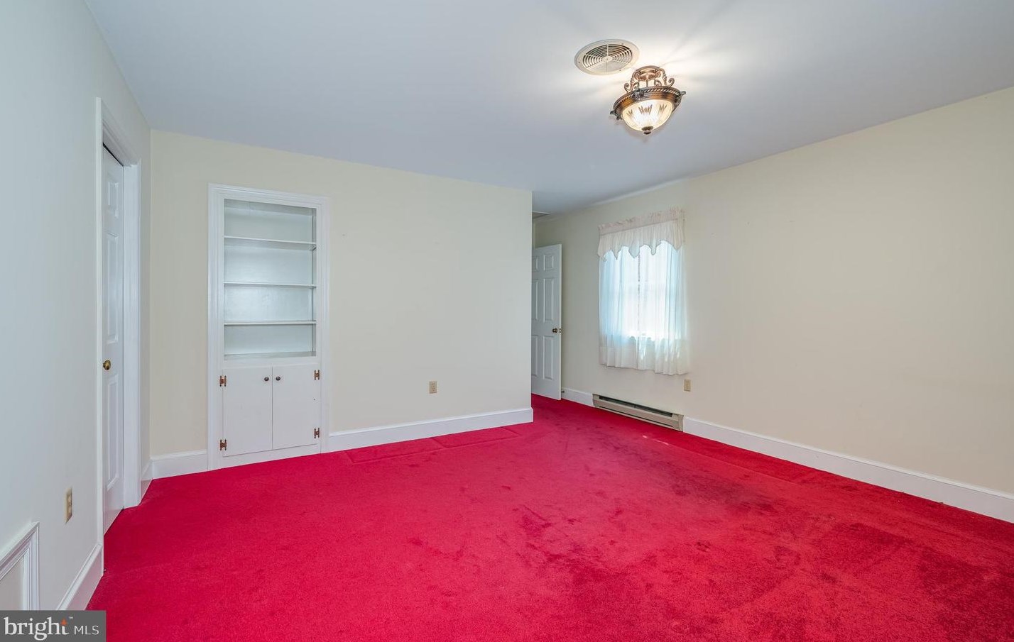 616 Seminary St, Charles Town WV  25414-1447 exterior