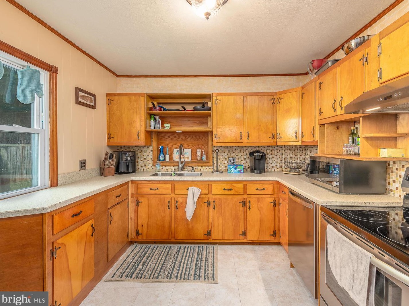 55 Clay St, Harpers Ferry WV  25425-6332 exterior