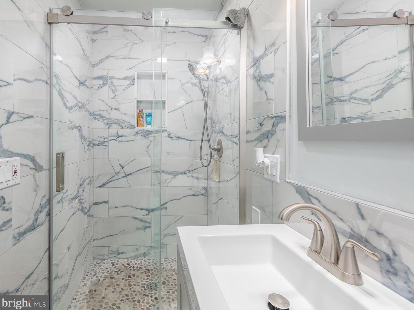 55 Clay St, Harpers Ferry WV  25425-6332 exterior