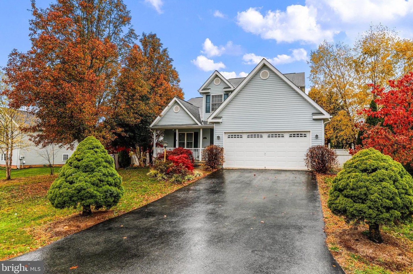 133 Mcgregor Dr, Ranson WV  25438-4833 exterior