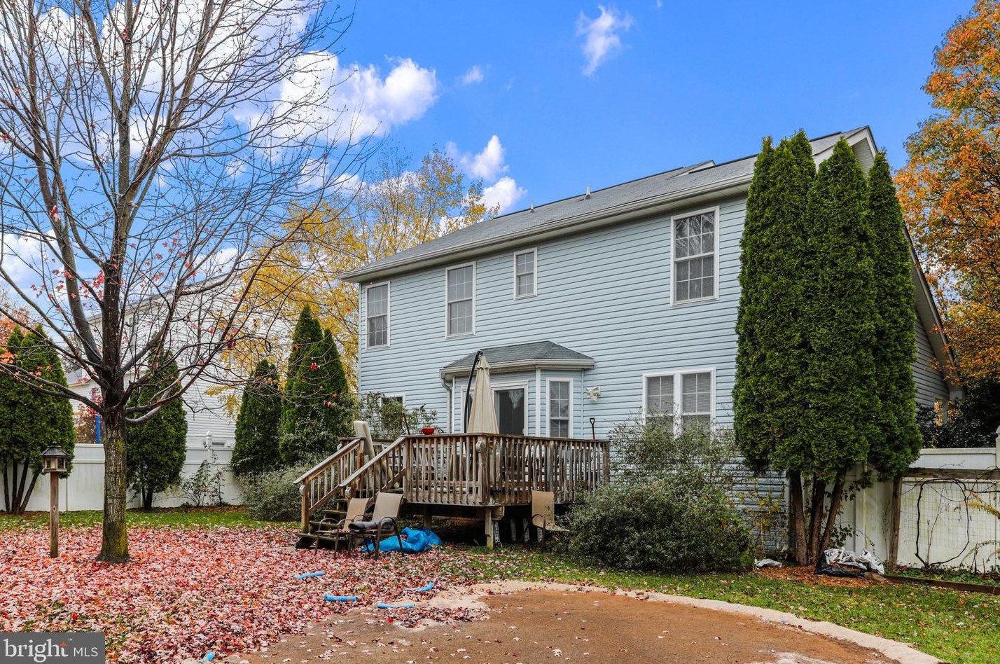 133 Mcgregor Dr, Ranson WV  25438-4833 exterior